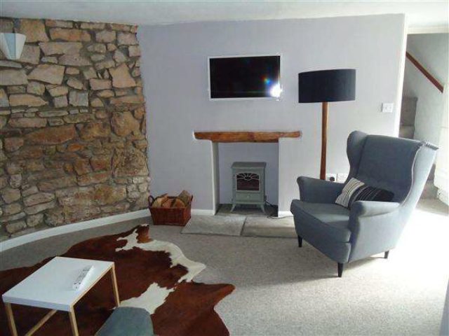  Image of 2 bedroom Cottage to rent in The Square Magor Caldicot NP26 at Magor, NP26 3HY